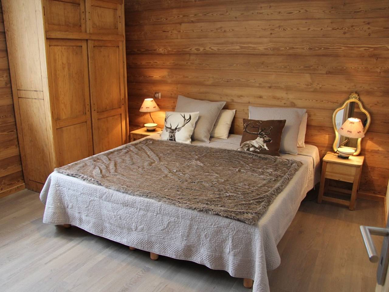 Hermoso chalet en Confins, acceso directo a pistas, 4 dormitorios, chimenea in La Clusaz, Región de Annecy