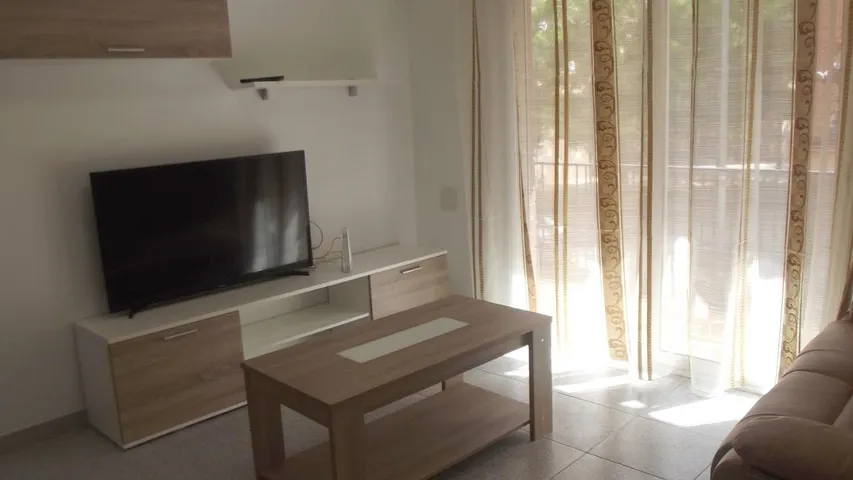 Apartamento de vacaciones para 5 personas, con balcón y vistas - 1