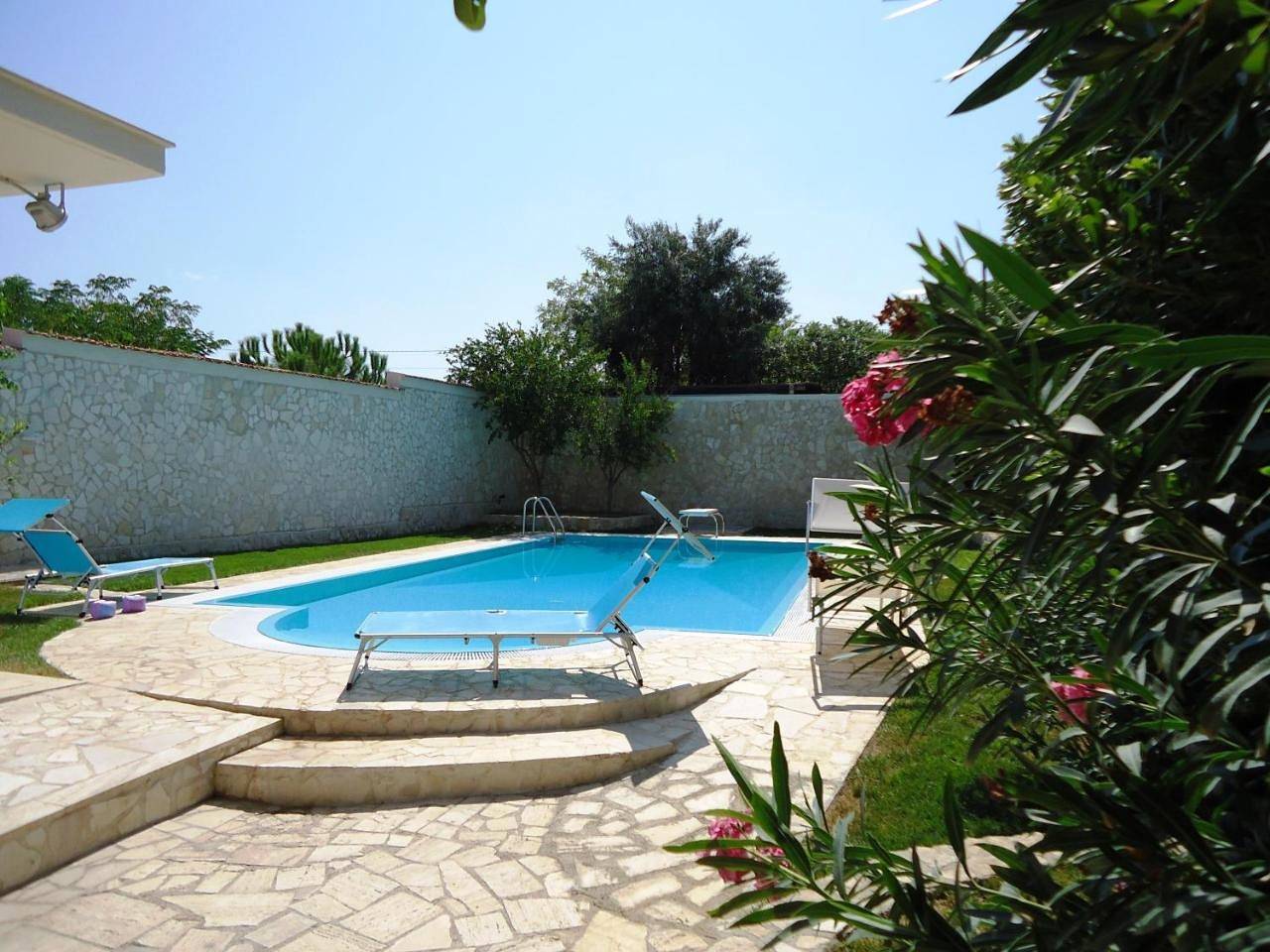 Double Room with Small Double Bed - Annex in Bari, Province de Bari