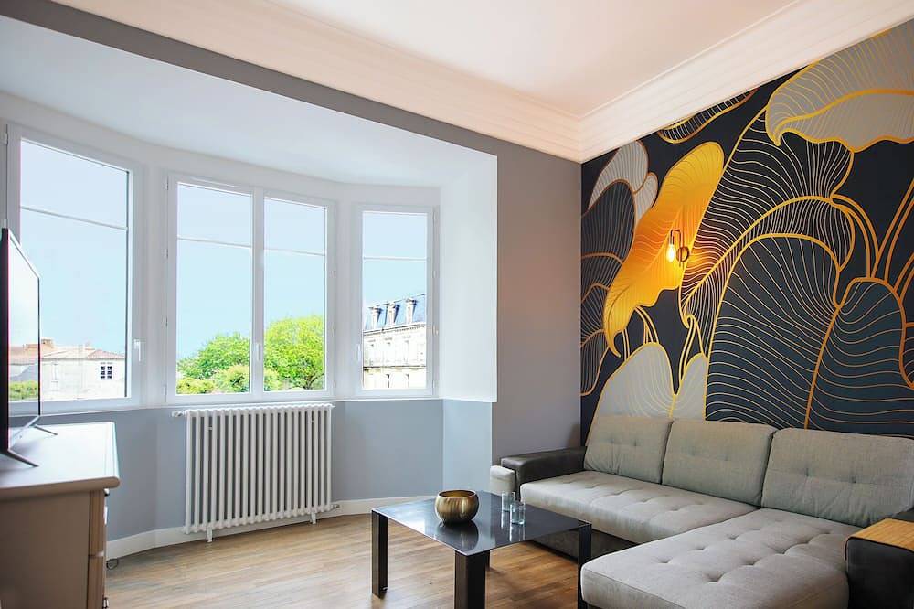 Apartamento entero, Bright downtown apartment with terrace in Luçon, Fontenay-le-Comte