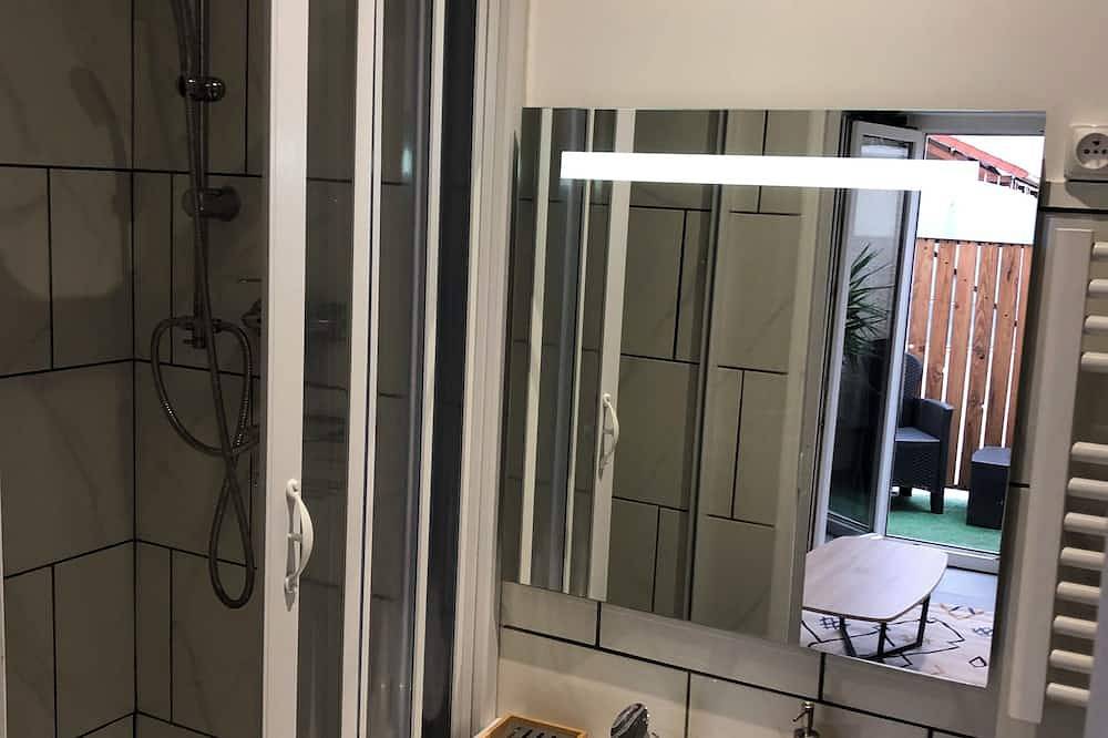 Apartamento entero, A5 minute train station with all amenities nearby in Gagny, Sena-Saint Denis