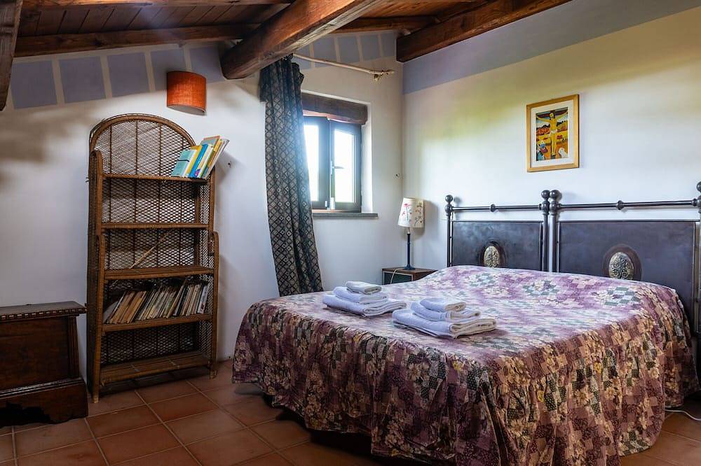 Casa rural \"Tra Lago e Mare a Sud di Roma\" con terraza privada, jardín privado y Wi-Fi in Ardea, Provincia de Roma
