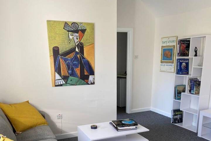 Ferienhaus für 6 Personen, mit Seeblick und Terrasse sowie Garten, kinderfreundlich in Nordirland