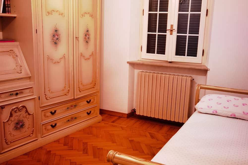 Affascinante palazzo storico tra lago e montagna in Cerete, Prealpi Bergamasche Orientali