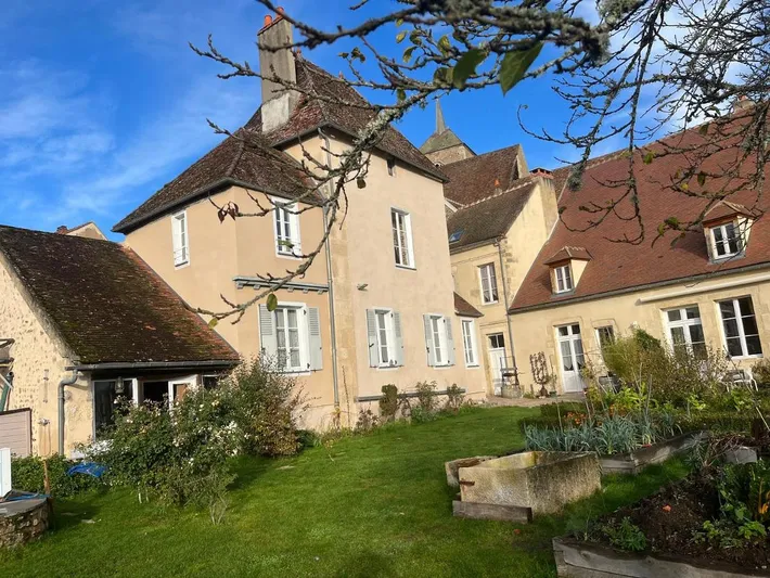 Maison d’hôte pour 2 personnes, avec piscine ainsi que jardin et vue - 1