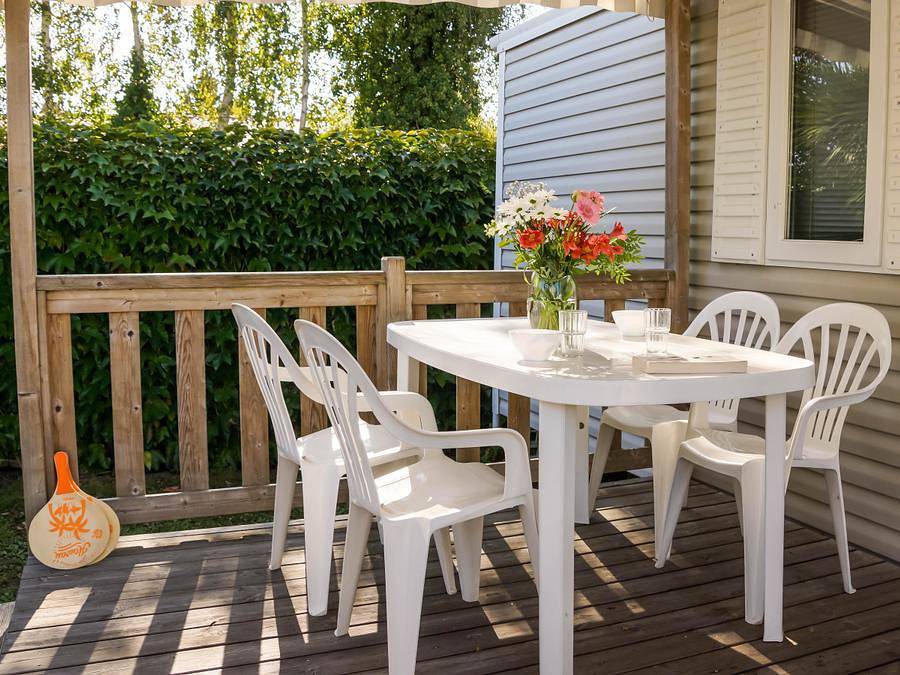 Camping Le Lagon Bleu - Mobilhome 4 personnes - Ibiza 2 chambres avec terrasse in Notre-Dame-de-Monts, Vendée
