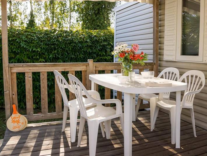 Camping pour 4 personnes, avec bassin pour enfant et terrasse en Vendée - 3