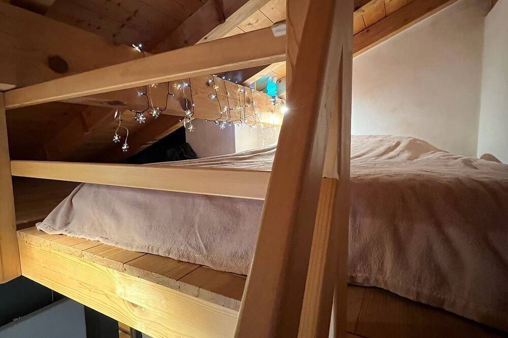 Chalet de l'Ours, au pied des pistes Espace Diamant, idéal pour les familles in Notre-Dame-de-Bellecombe, Région d'Albertville