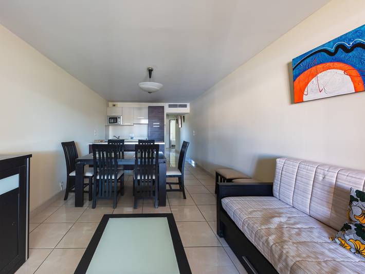 Gîte pour 6 personnes, avec balcon et piscine, adapté aux familles dans Port de Cannes Marina - 4