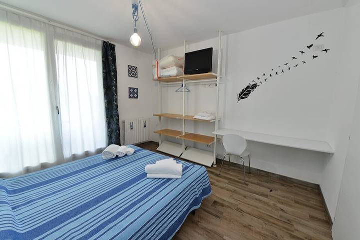 Ganze Wohnung, Relaxation on the lake, just minutes from Gardaland. in Peschiera del Garda, Gardasee-Berge