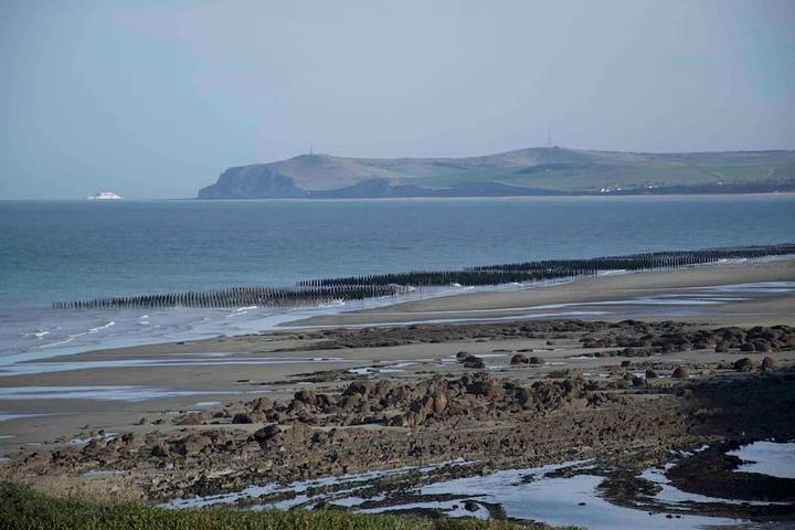 Location de vacances pour 9 personnes, avec vue ainsi que terrasse et jardin à Audinghen - 3