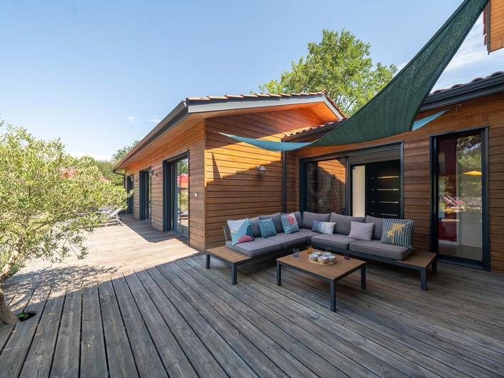 Villa para 10 personas con piscina a pasos del lago y ciclovías in Biscarrosse, Côte d’Argent