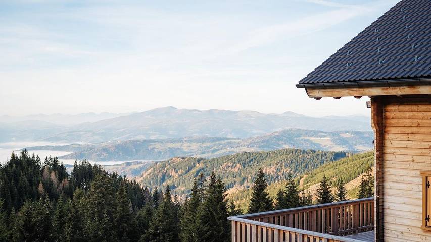 Chalet für 8 Personen, mit Sauna und Garten sowie Pool, mit Haustier in Koralpe
