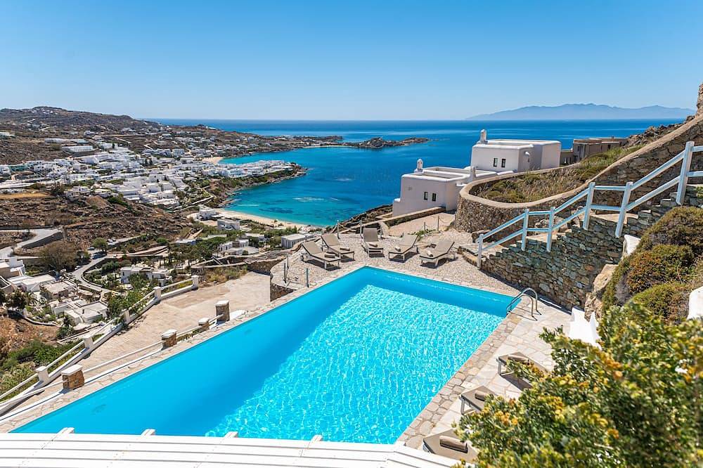 Casa vacanza a Cicladi a partire da 389€ a notte