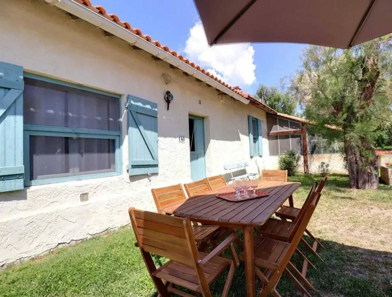 Casa encantadora en Camarga con piscina compartida in Saintes-Maries-de-la-Mer, Region de Arles