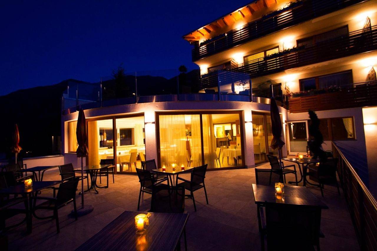 Genusshotel Panorama in Kastelbell, Kastelbell-Tschars