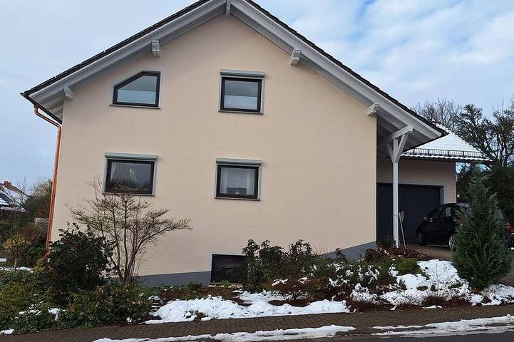 Ferienwohnung für 4 Personen, mit Terrasse in Eppelborn