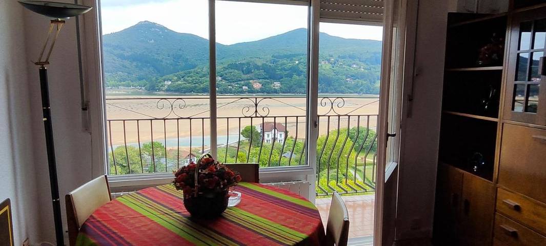 Gîte pour 6 personnes, avec vue et balcon à Busturia - 4