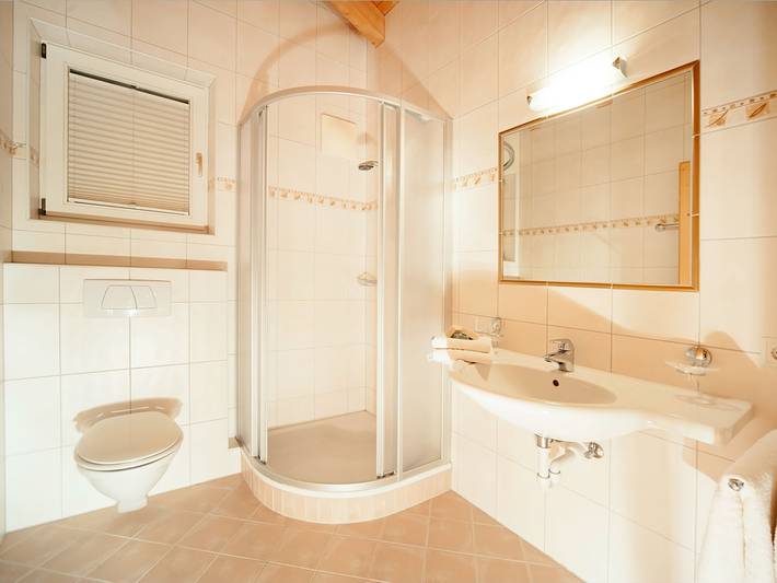 Ferienwohnung für 8 Personen, mit Garten und Sauna sowie Balkon in Aschau im Zillertal - 4