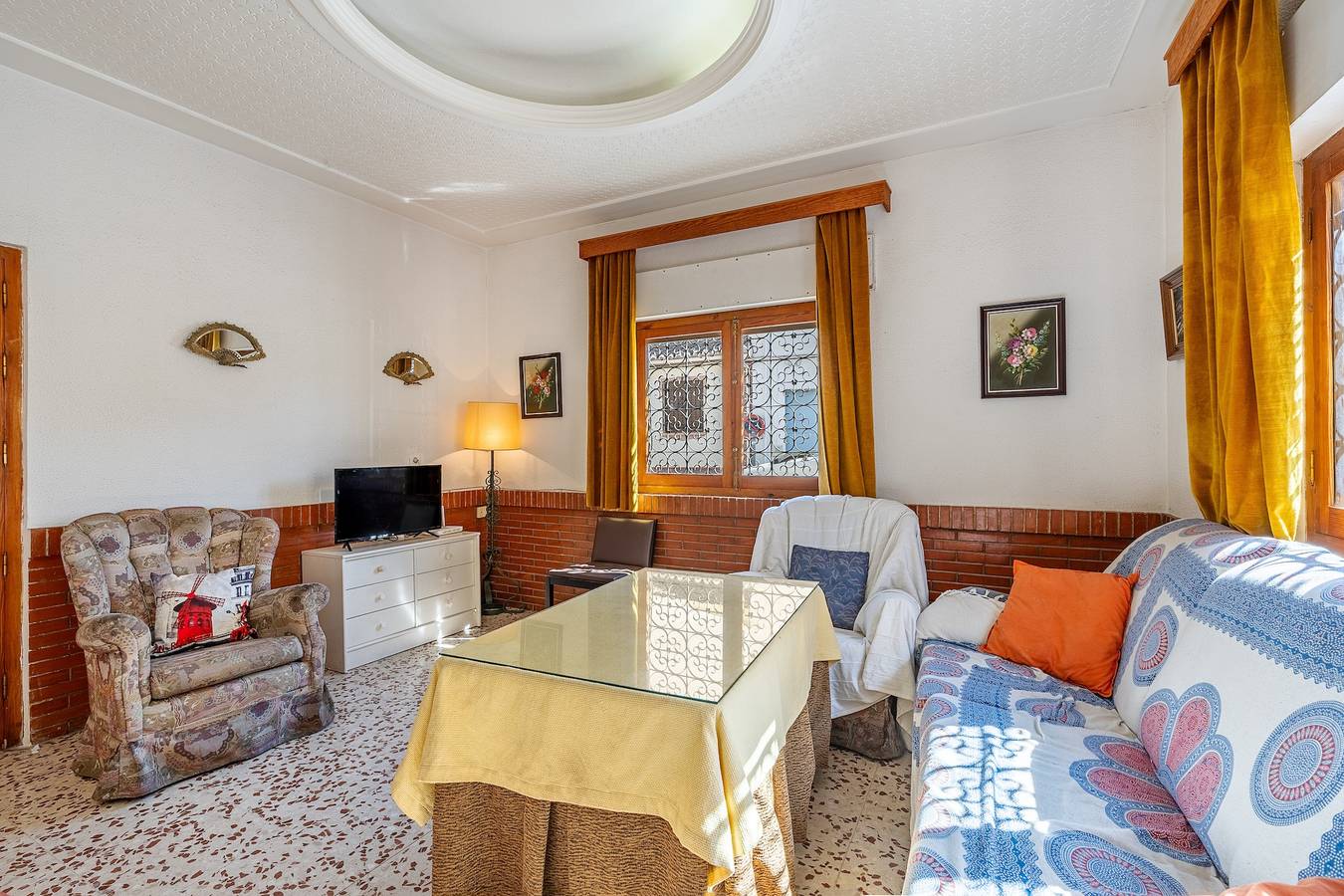 Casa Solariega con Encanto con Vista a la Montaña, Terraza Privada y Wi-Fi in El Padul, Provincia de Granada