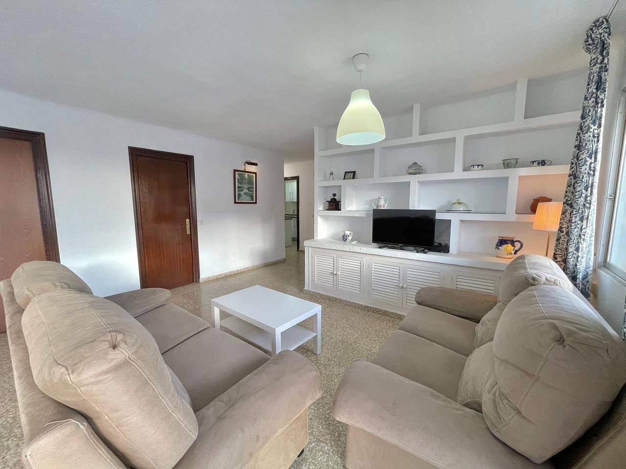 Appartement entier, Terrasol Ibiza 8 in Playa de Torre del Mar, Torre del Mar