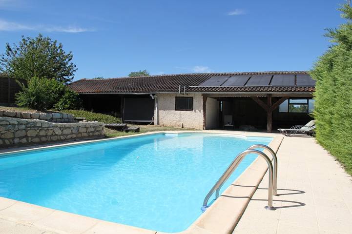 Gîte pour 10 personnes, avec piscine à Mauroux - 2