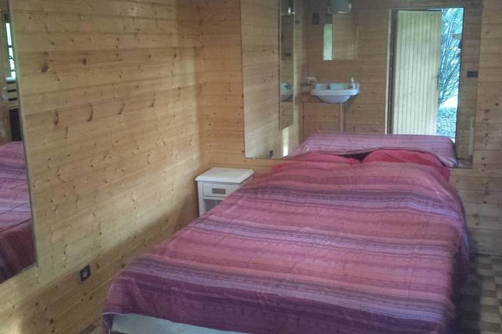 Gîte pour 6 personnes, avec jardin et balcon, animaux acceptés à Sagelat - 4