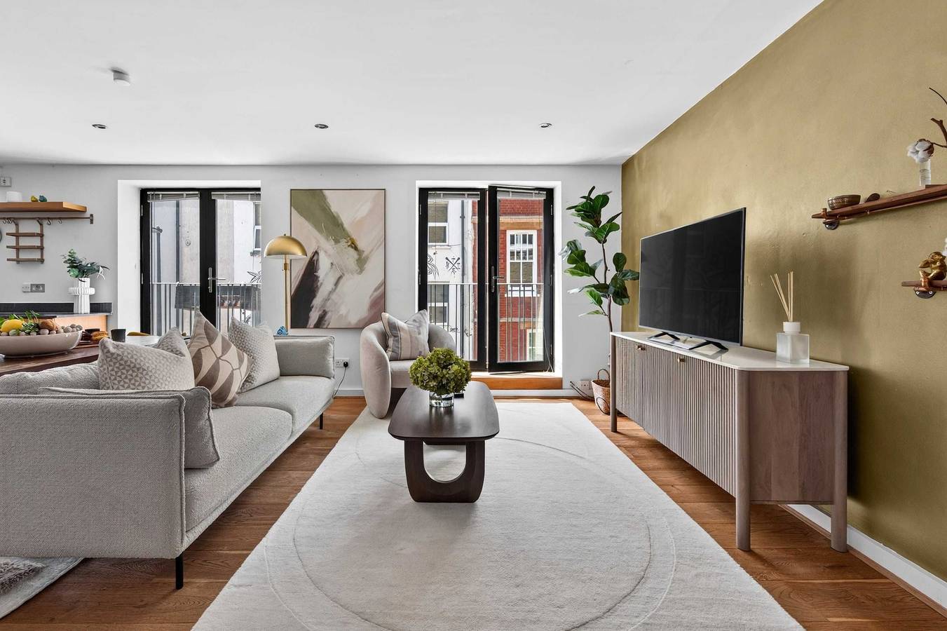 Entire apartment, Turville Street in London in Bethnal Green, London