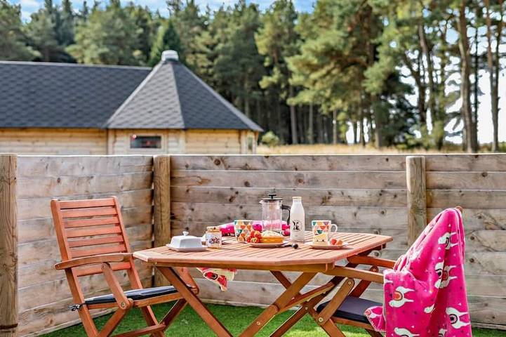 Chalet für 2 Personen, mit Garten und Whirlpool - 1