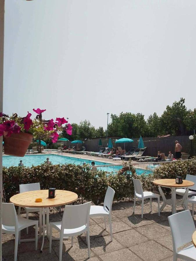 Camping für 5 Personen, mit Terrasse und Garten sowie Kinderpool und Pool in Ravenna - 2