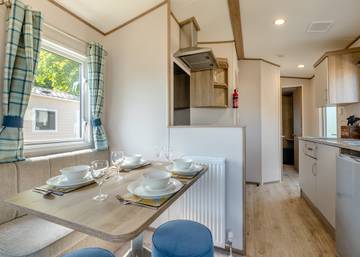 Caravan for 4 People in Brixham, South West England, Photo 3