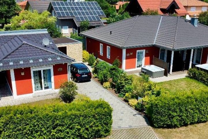 Ferienwohnung für 5 Personen, mit Balkon und Garten - 1