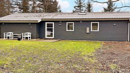 Ferienhaus für 6 Personen, mit Garten und Terrasse in Amtoft