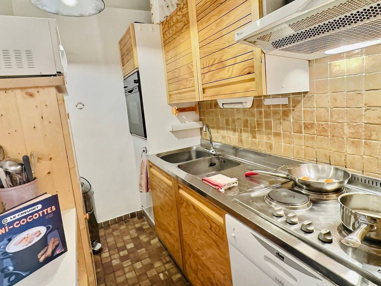 Appartamento intero, 3-room apartment for 6 pers. with parking 600m from slopes in Val d'Isère in Val-d'Isère, Parco Nazionale della Vanoise