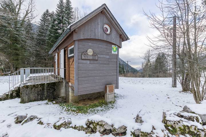 Gîte pour 2 personnes, avec terrasse, animaux acceptés en Savoie - 3