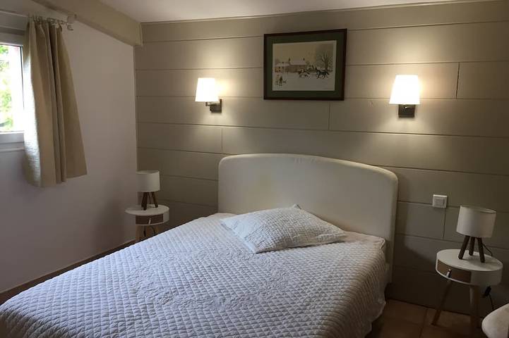 Location de vacances pour 2 personnes, avec terrasse et jardin à Lasalle - 2