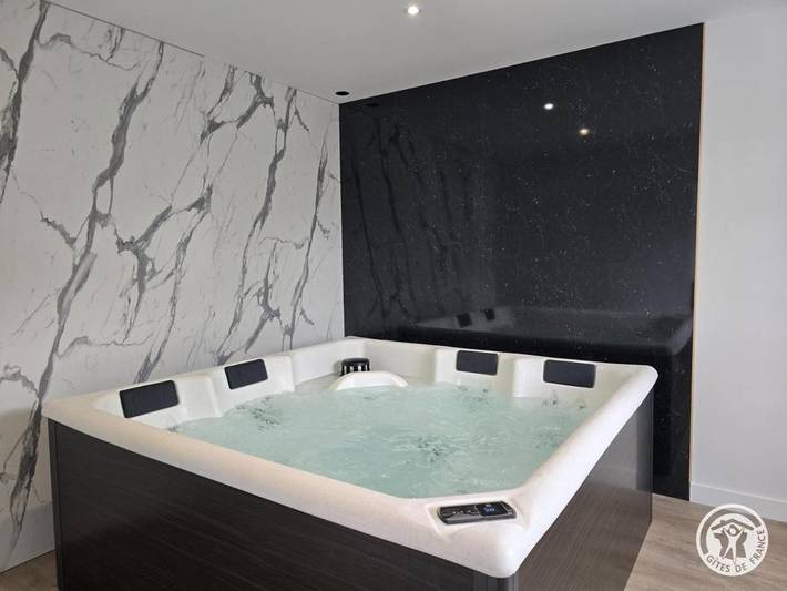 Maison de vacances pour 6 personnes, avec terrasse et jacuzzi