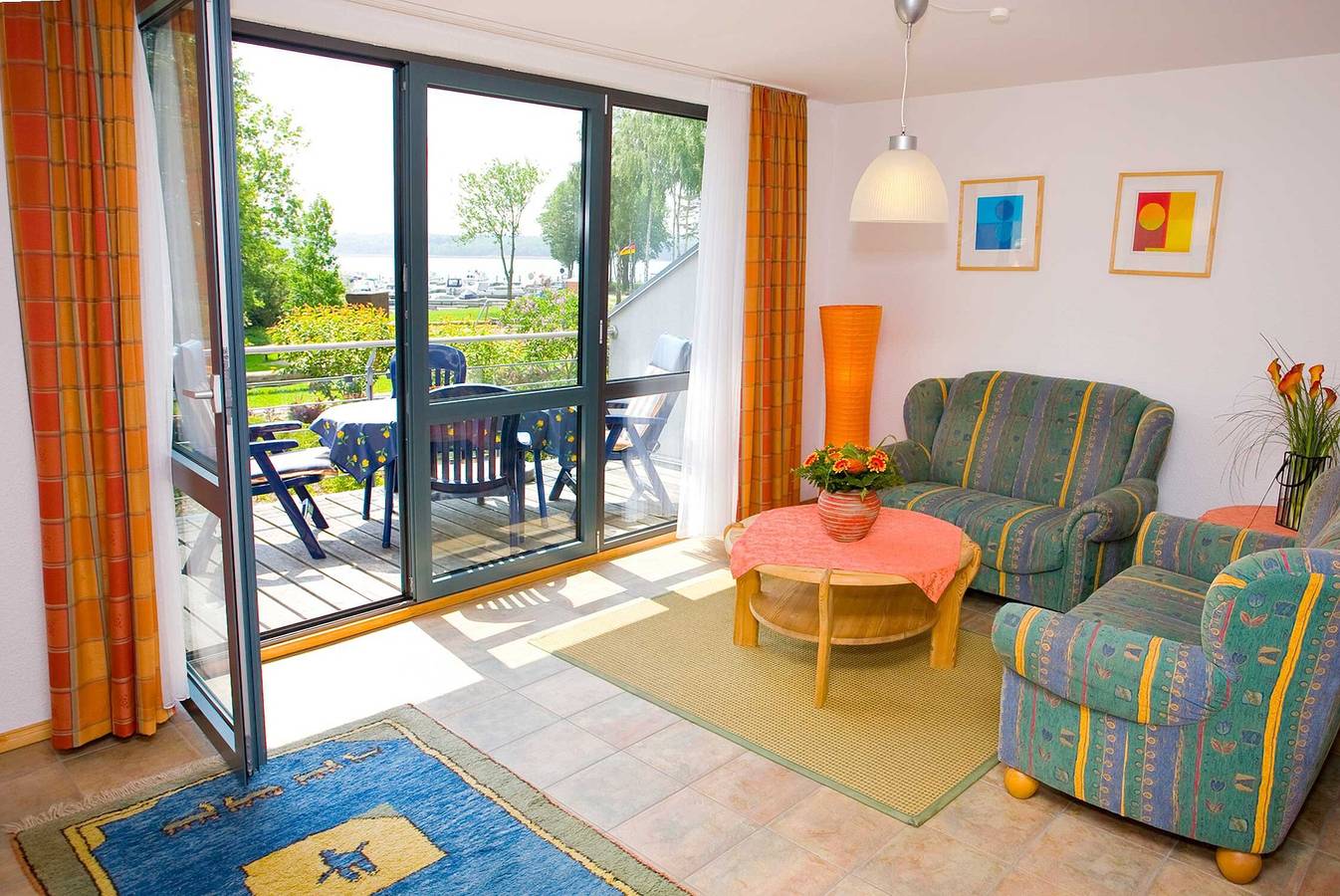 Ganze Wohnung, Ferienwohnung 'Maribell' mit Seeblick, Balkon und Wlan in Jabel, Mecklenburgische Seenplatte