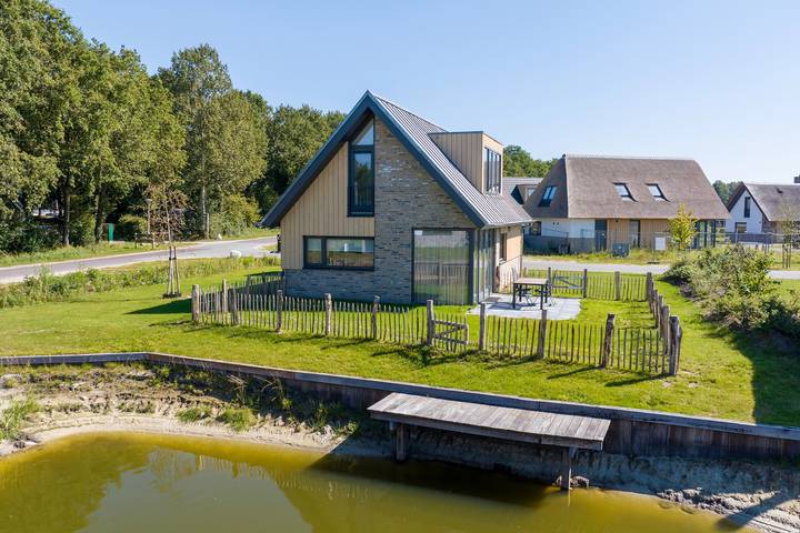 Bungalow für 6 Personen, mit Balkon/Terrasse und Terrasse - 1