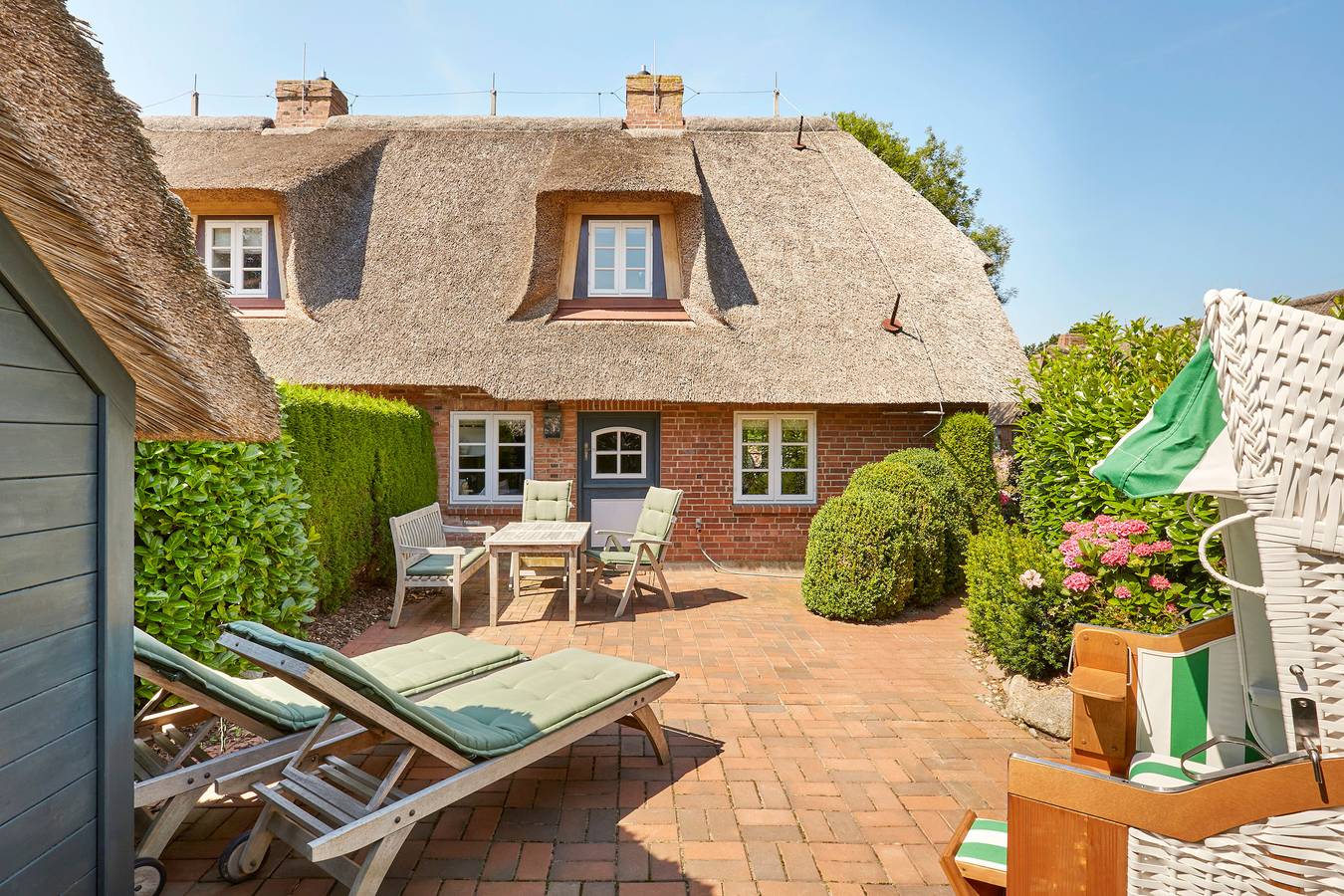 Sanfte Brise 1- links in Oevenum, Föhr