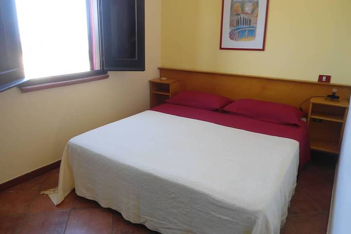 Apartamento entero, Estudios A unos 200 metros del mar en una casa de '700 in Falconara Albanese, Costa Tirrénica Calabria