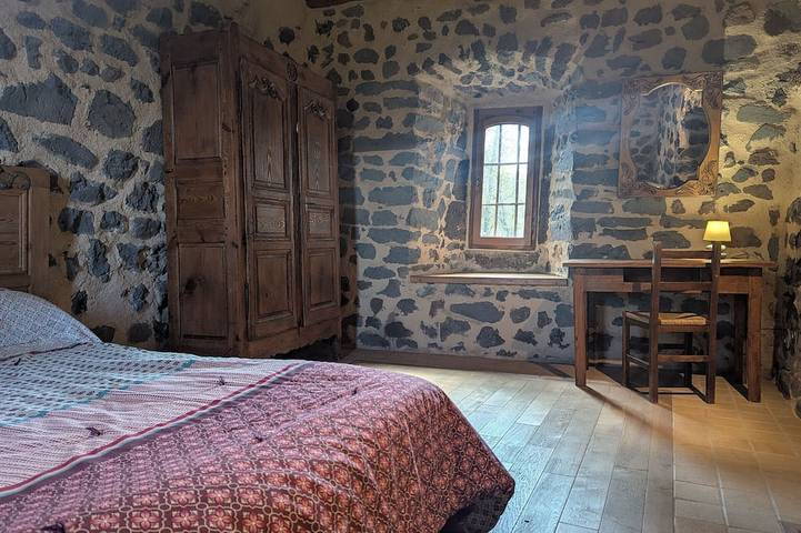 Gîte pour 8 personnes, avec jardin, animaux acceptés à Arsac-en-Velay - 4