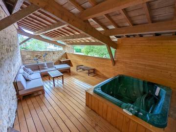 Gîte pour 5 Personnes dans Charras (homonymie), Charente, Photo 1