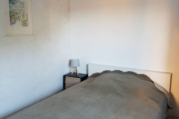 Location de vacances pour 4 personnes, avec terrasse ainsi que jardin et piscine à Mormoiron - 3