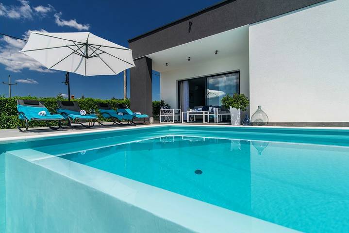 Ferienhaus für 5 Personen, mit Garten und Pool in Sveti Petar u Šumi