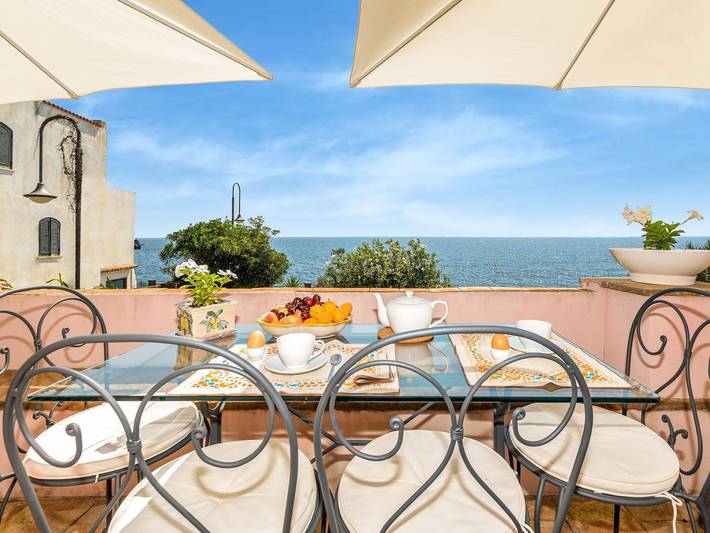 Location de vacances pour 6 personnes, avec jardin et terrasse à Acireale - 4