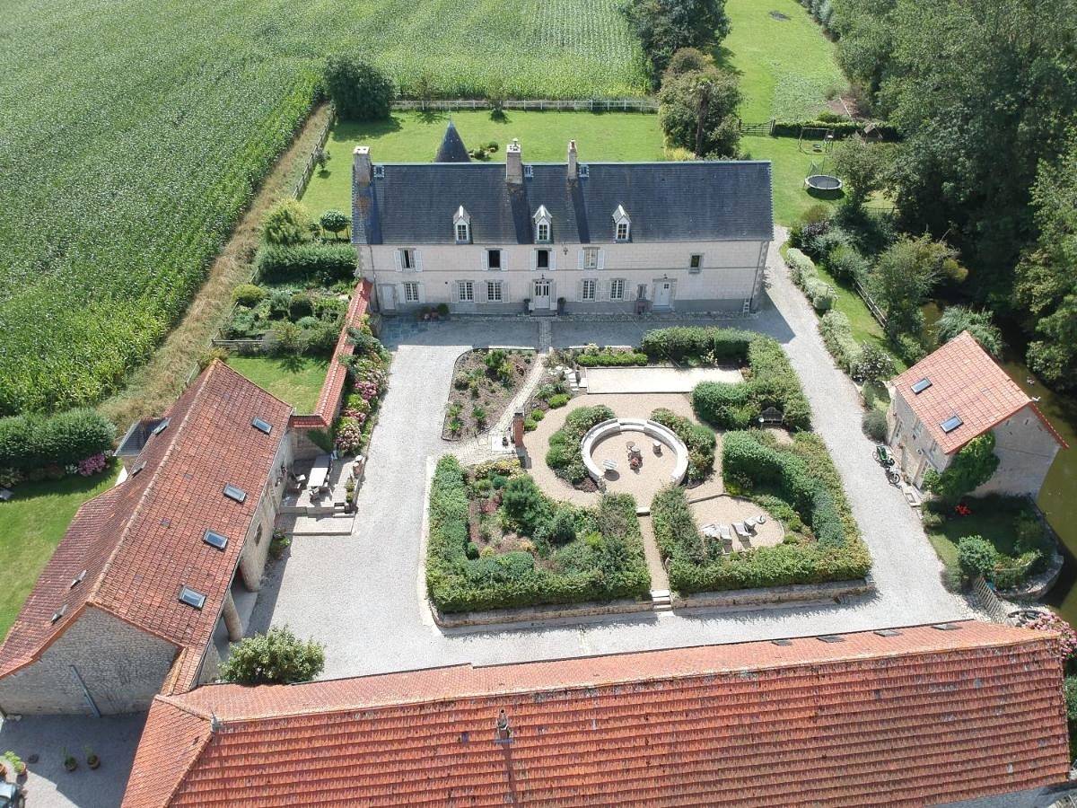 Chateau Le Colombier in Carentan les Marais, Région de Saint-Lô