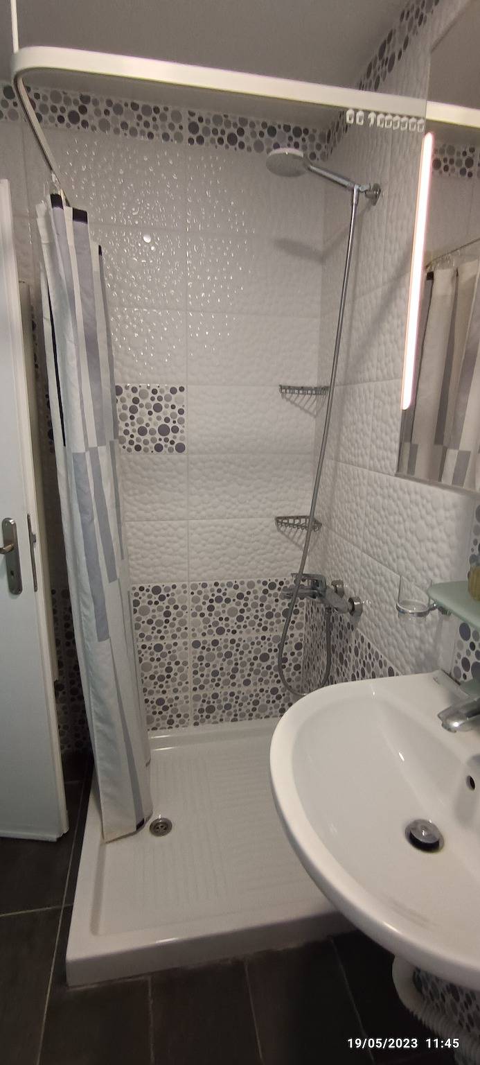 Vacation Home "Marilidia House" with 2 Balconies, Shared Terrace & Wi-Fi in Iraklio-Heraklio region
