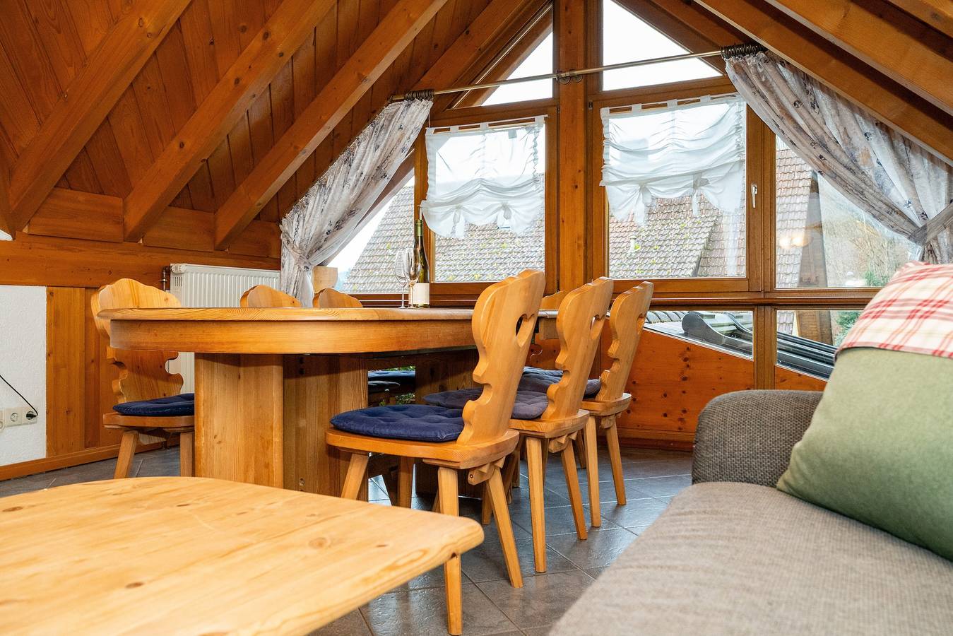 Ganze Wohnung, Apartment „Platzhirsch“ mit Balkon und Wlan in Oberharmersbach, Mittlerer Schwarzwald