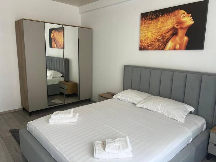 Appartement de vacances pour 4 personnes, avec piscine et balcon